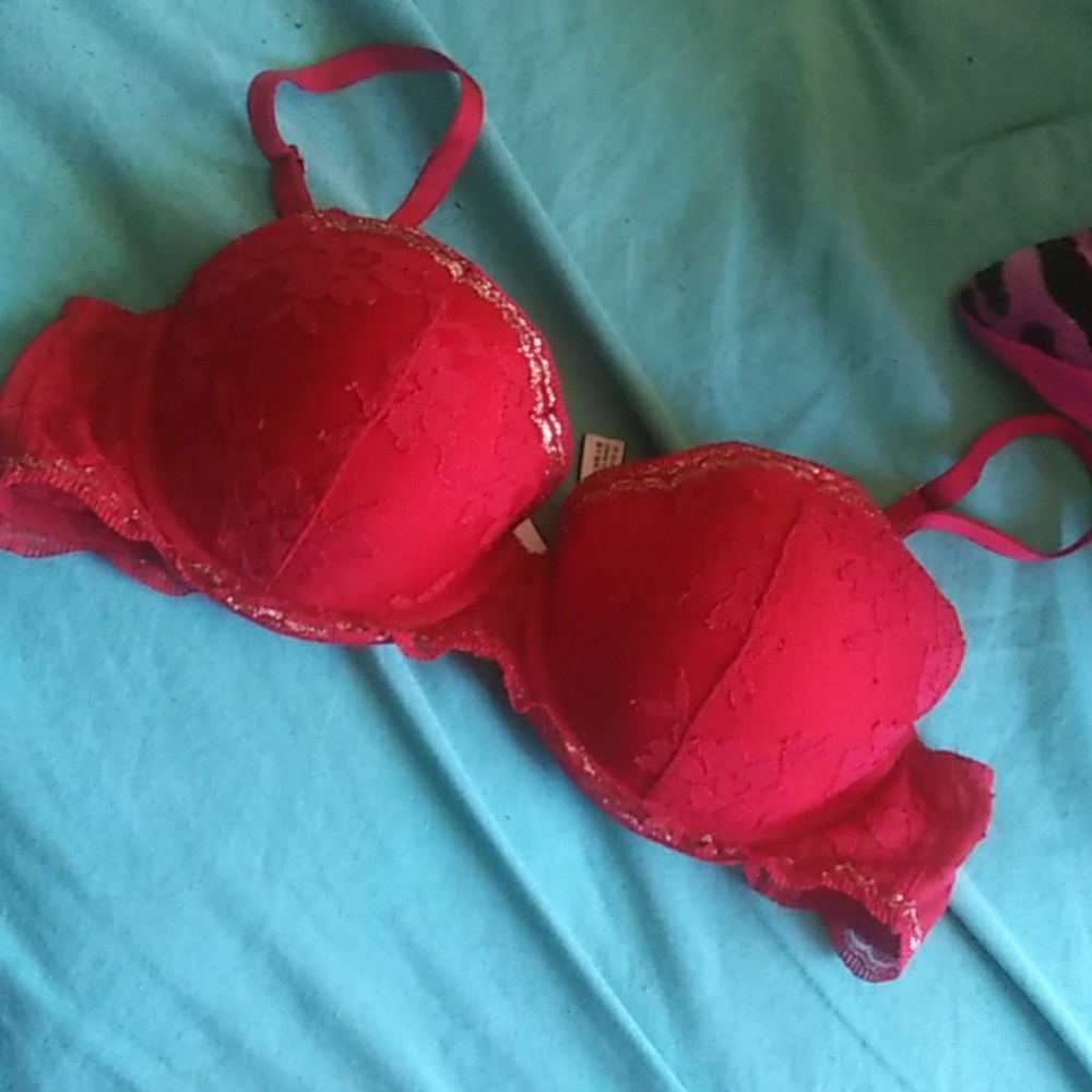 Lacey red Victoria secret bra